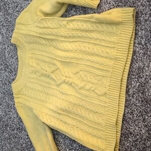 Lime green 3/4 sleeve sweater